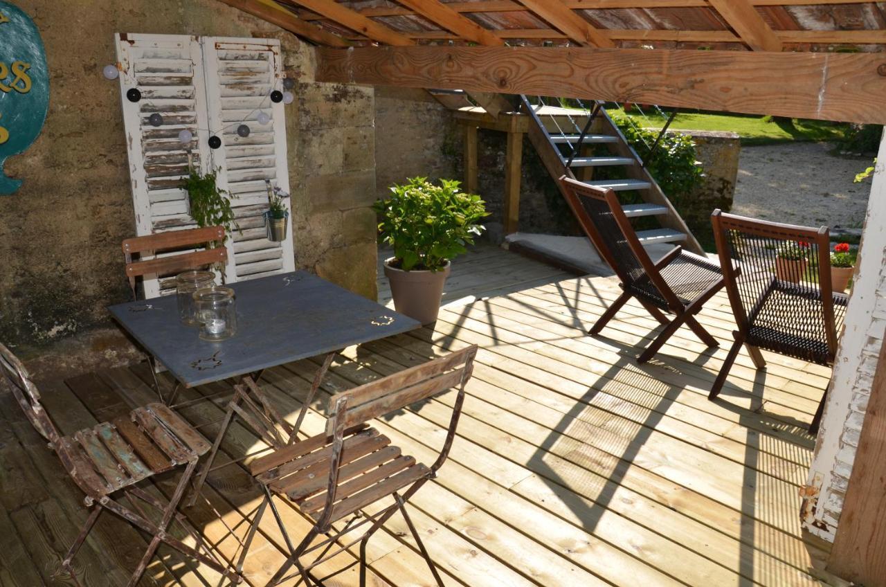 O Grenier De L'Artiste Apartment Bazenville ภายนอก รูปภาพ